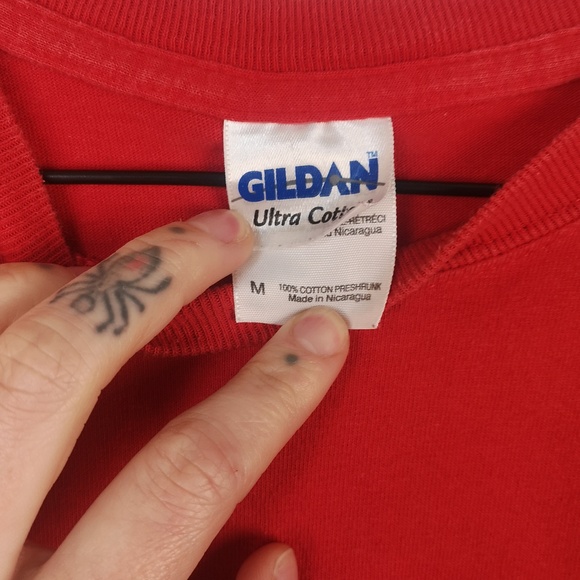 3/$25 Kinky Sets Volleyball Men's Medium Red Sports Graphic Short Sleeve t shirt - Picture 3 of 4